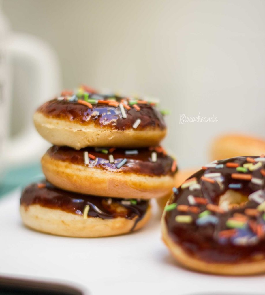mini donuts de chocolate